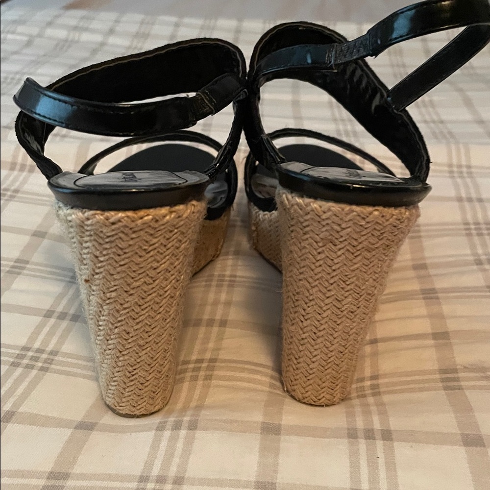 Style & Co Elegant Black Strappy Sandals, 8M - Picture 4 of 7